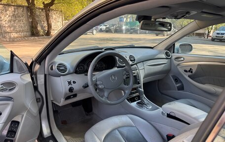 Mercedes-Benz CLK-Класс, 2003 год, 1 500 000 рублей, 21 фотография