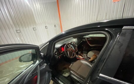 Opel Astra J, 2012 год, 700 000 рублей, 9 фотография