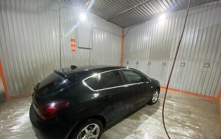 Opel Astra J, 2012 год, 700 000 рублей, 11 фотография
