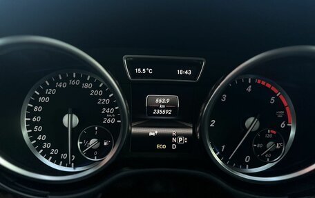 Mercedes-Benz GL-Класс, 2013 год, 3 090 000 рублей, 9 фотография