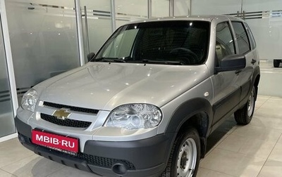 Chevrolet Niva I рестайлинг, 2018 год, 819 000 рублей, 1 фотография
