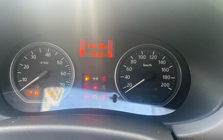 Renault Logan I, 2012 год, 550 000 рублей, 13 фотография