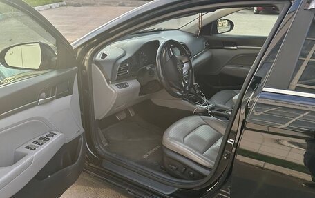 Hyundai Elantra VI рестайлинг, 2020 год, 1 680 000 рублей, 9 фотография