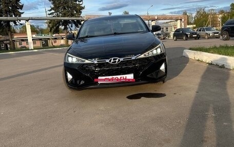 Hyundai Elantra VI рестайлинг, 2020 год, 1 680 000 рублей, 2 фотография