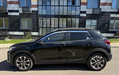 KIA Stonic, 2018 год, 1 950 000 рублей, 4 фотография