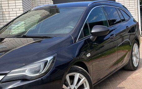 Opel Astra K, 2019 год, 1 560 000 рублей, 14 фотография