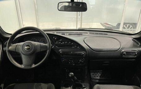 Chevrolet Niva I рестайлинг, 2018 год, 819 000 рублей, 5 фотография
