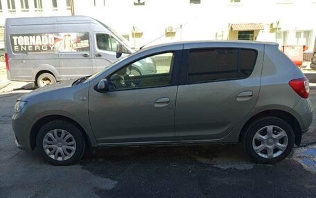 Renault Sandero II рестайлинг, 2015 год, 390 000 рублей, 9 фотография