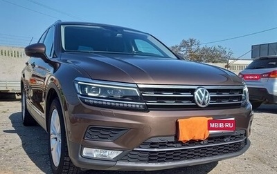 Volkswagen Tiguan II, 2017 год, 2 590 000 рублей, 1 фотография