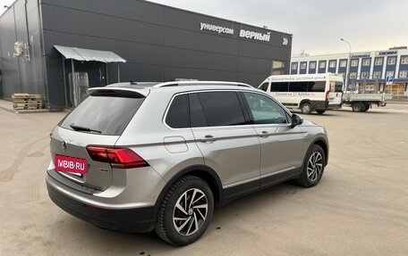 Volkswagen Tiguan II, 2018 год, 2 590 000 рублей, 5 фотография