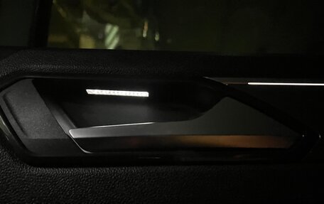 Volkswagen Tiguan II, 2018 год, 2 590 000 рублей, 33 фотография