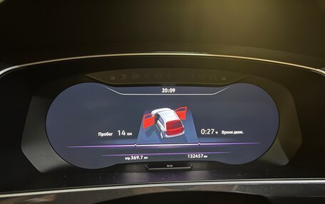 Volkswagen Tiguan II, 2018 год, 2 590 000 рублей, 27 фотография