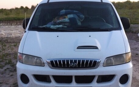 Hyundai H-1 II рестайлинг, 2007 год, 650 000 рублей, 4 фотография