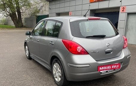 Nissan Tiida, 2011 год, 870 000 рублей, 3 фотография