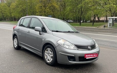 Nissan Tiida, 2011 год, 870 000 рублей, 9 фотография
