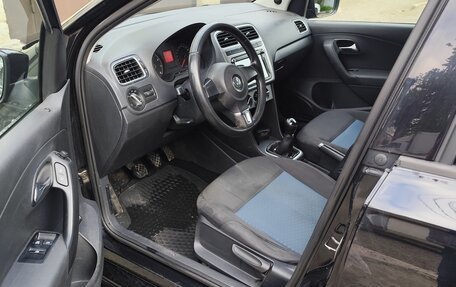 Volkswagen Polo VI (EU Market), 2013 год, 900 000 рублей, 11 фотография