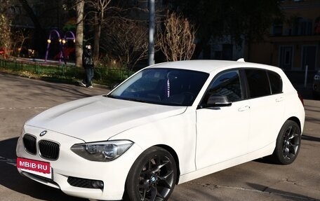 BMW 1 серия, 2012 год, 450 000 рублей, 3 фотография