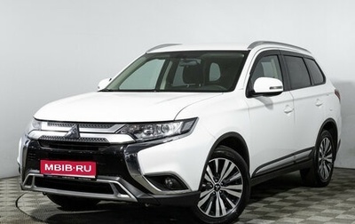 Mitsubishi Outlander III рестайлинг 3, 2021 год, 2 379 000 рублей, 1 фотография