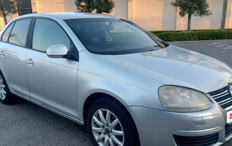 Volkswagen Jetta VI, 2007 год, 480 000 рублей, 3 фотография