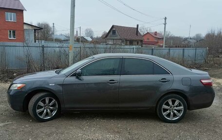 Toyota Camry, 2008 год, 940 000 рублей, 2 фотография