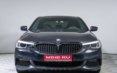 BMW 5 серия, 2019 год, 2 700 000 рублей, 2 фотография
