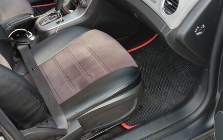 Chevrolet Cruze II, 2012 год, 700 000 рублей, 8 фотография