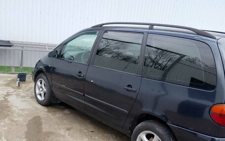 Volkswagen Sharan I рестайлинг, 1998 год, 320 000 рублей, 4 фотография