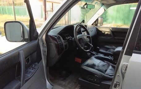 Mitsubishi Pajero III рестайлинг, 2002 год, 650 000 рублей, 7 фотография