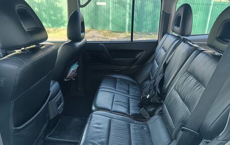 Mitsubishi Pajero III рестайлинг, 2002 год, 650 000 рублей, 9 фотография