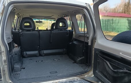 Mitsubishi Pajero III рестайлинг, 2002 год, 650 000 рублей, 11 фотография