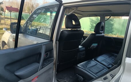 Mitsubishi Pajero III рестайлинг, 2002 год, 650 000 рублей, 10 фотография