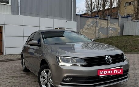 Volkswagen Jetta VI, 2017 год, 1 890 000 рублей, 12 фотография