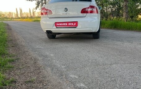 Skoda Superb III рестайлинг, 2012 год, 1 150 000 рублей, 4 фотография