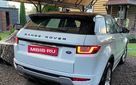 Land Rover Range Rover Evoque I, 2017 год, 2 600 000 рублей, 2 фотография