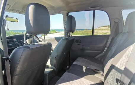 Suzuki Escudo III, 2001 год, 790 000 рублей, 10 фотография