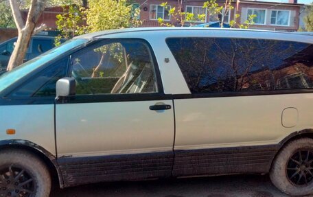 Toyota Previa II, 1993 год, 400 000 рублей, 4 фотография