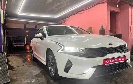 KIA K5, 2021 год, 2 750 000 рублей, 2 фотография