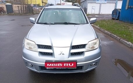 Mitsubishi Outlander III рестайлинг 3, 2007 год, 475 000 рублей, 2 фотография