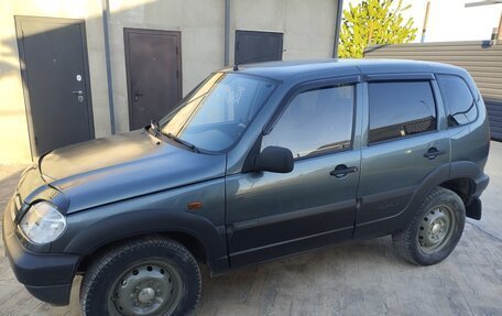 Chevrolet Niva I рестайлинг, 2006 год, 355 000 рублей, 2 фотография