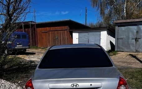Hyundai Elantra III, 2004 год, 300 000 рублей, 3 фотография
