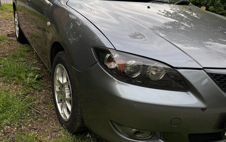 Mazda Axela, 2004 год, 550 000 рублей, 2 фотография
