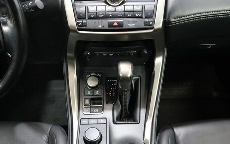 Lexus NX I, 2017 год, 2 849 000 рублей, 20 фотография