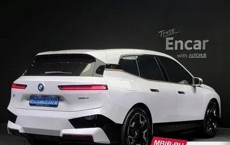 BMW iX, 2022 год, 8 000 000 рублей, 4 фотография