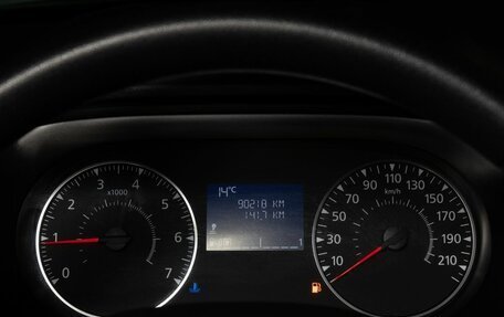 Renault Duster, 2022 год, 1 840 000 рублей, 13 фотография