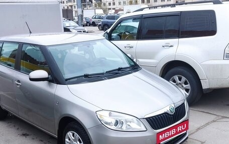 Skoda Fabia II, 2011 год, 600 000 рублей, 2 фотография