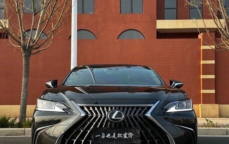 Lexus ES VII, 2022 год, 3 250 000 рублей, 2 фотография