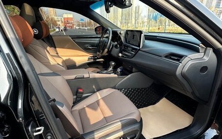 Lexus ES VII, 2022 год, 3 250 000 рублей, 8 фотография