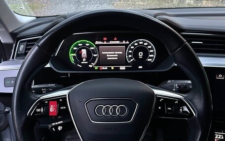 Audi e-tron I, 2021 год, 4 490 000 рублей, 10 фотография