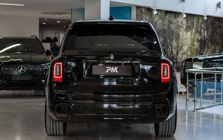 Rolls-Royce Cullinan, 2025 год, 86 000 000 рублей, 8 фотография