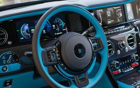 Rolls-Royce Cullinan, 2025 год, 86 000 000 рублей, 16 фотография